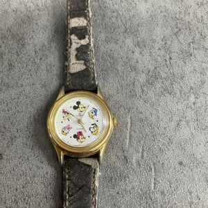 Vintage Lorus Disney Multi Character Watch V515-6080